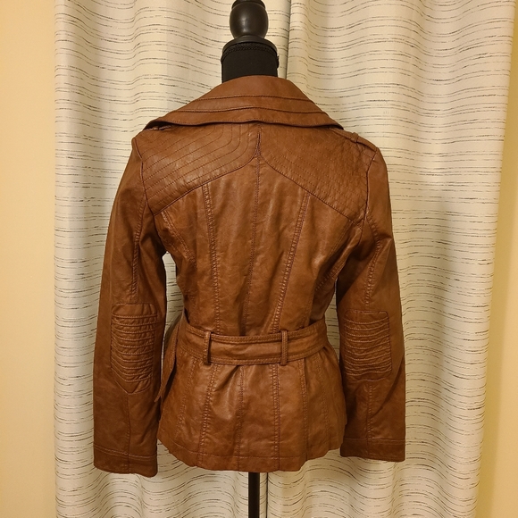 🔥GUESS Moto Biker Bomber Faux Leather Belted Jacket ~ Cognac Color Size Medium - Picture 2 of 6